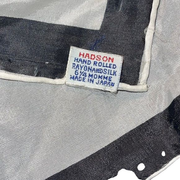 Vintage Hand Rolled Silk And Rayon Scarf Made In Japan Black White Floral Square - Picture 4 of 4